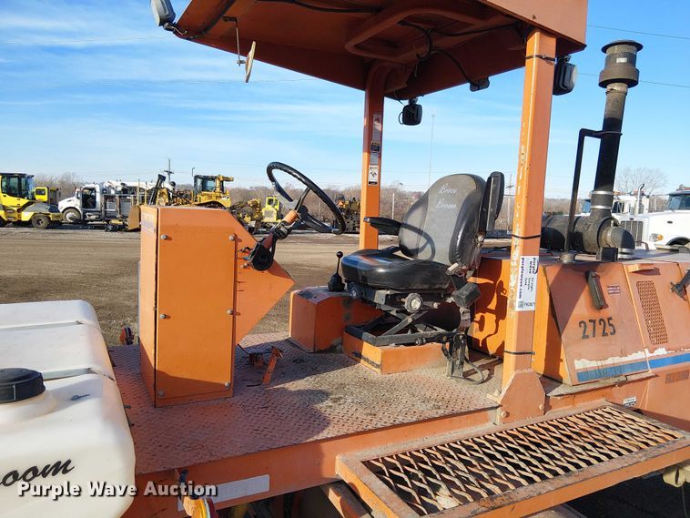 image for item FK0831 2007 Broce RJ 350 broom