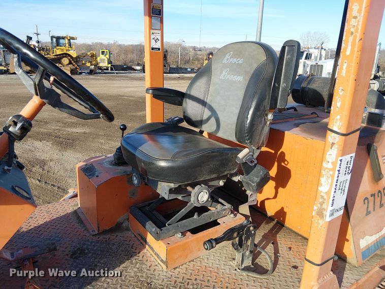 image for item FK0831 2007 Broce RJ 350 broom