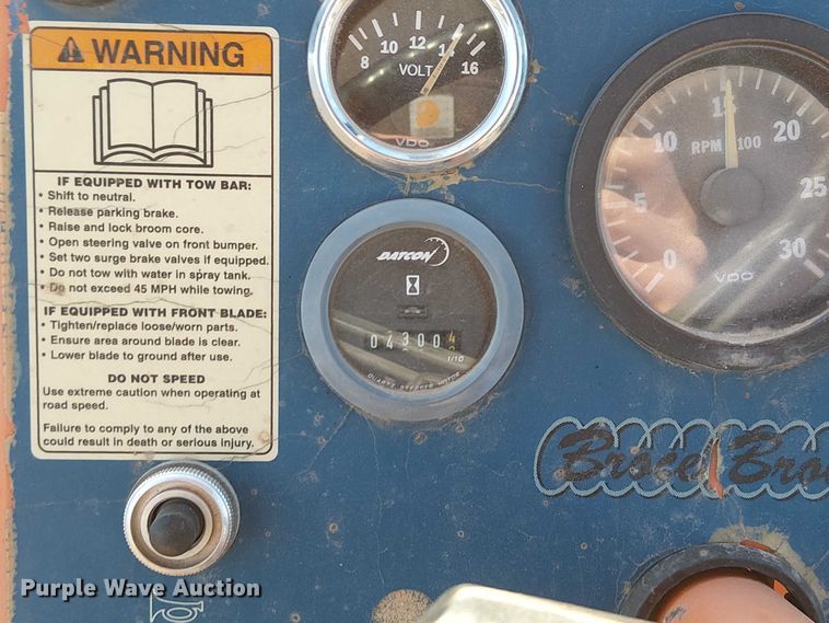 image for item FK0831 2007 Broce RJ 350 broom