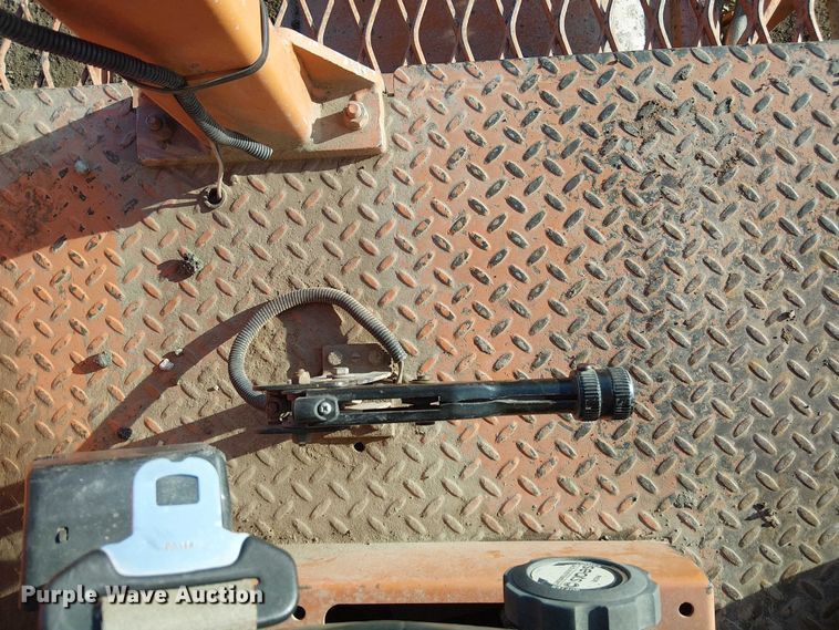 image for item FK0831 2007 Broce RJ 350 broom