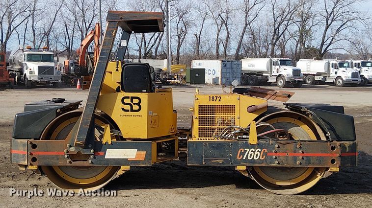 image for item FK0832 Hypac C766C double drum vibratory roller