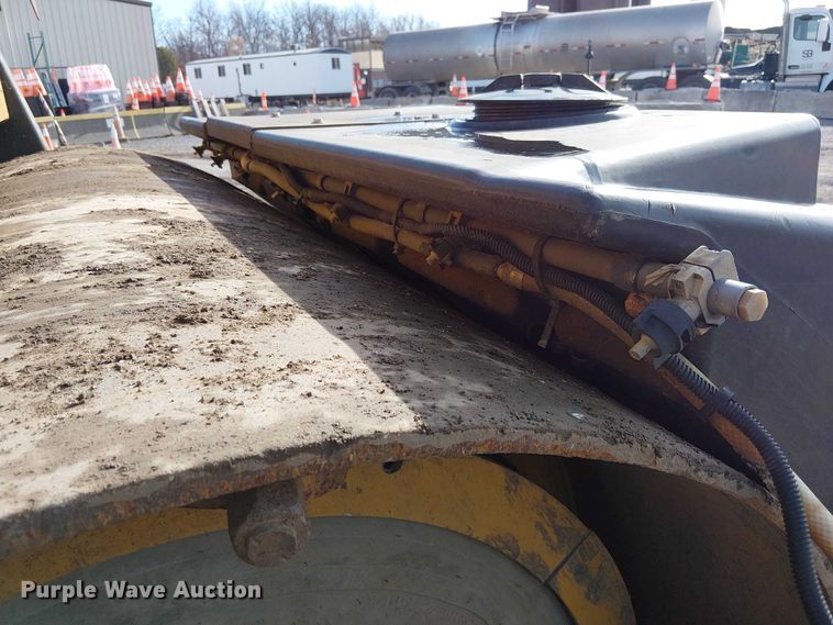 image for item FK0832 Hypac C766C double drum vibratory roller