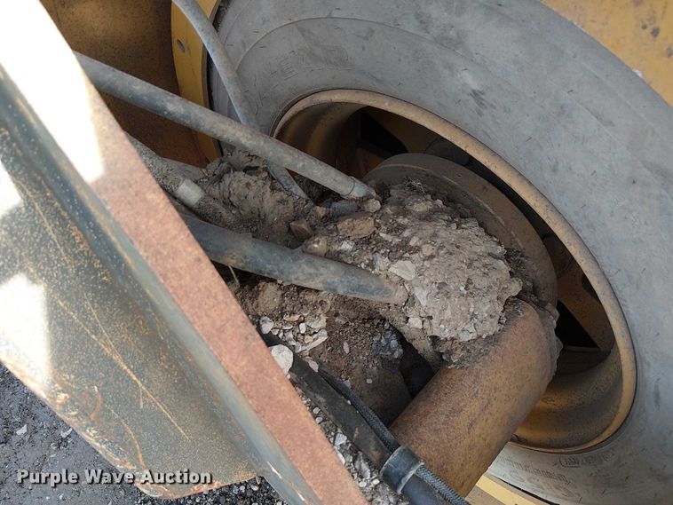 image for item FK0832 Hypac C766C double drum vibratory roller