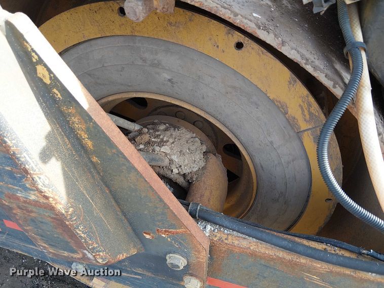 image for item FK0832 Hypac C766C double drum vibratory roller