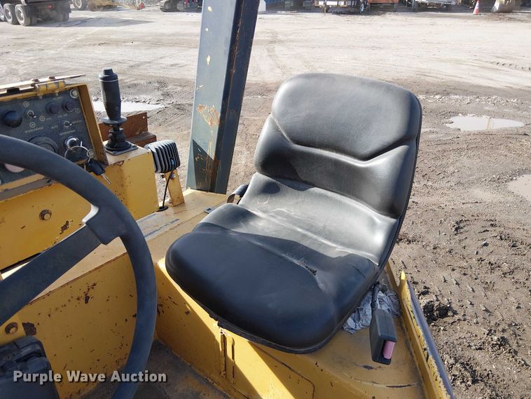 image for item FK0832 Hypac C766C double drum vibratory roller