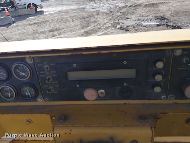 image for item FK0832 Hypac C766C double drum vibratory roller