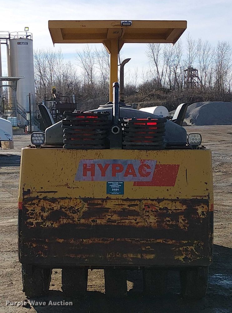 image for item FK0835 1999 Hypac C530AH pneumatic roller