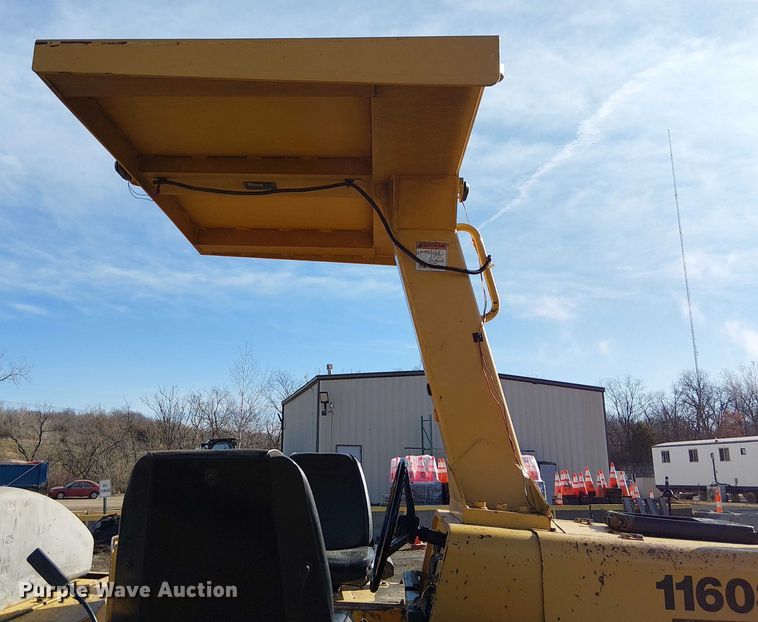 image for item FK0835 1999 Hypac C530AH pneumatic roller