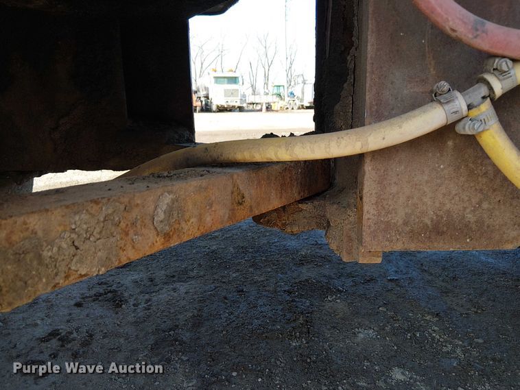 image for item FK0835 1999 Hypac C530AH pneumatic roller