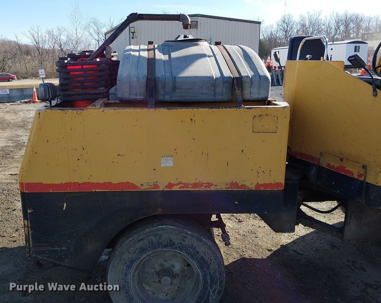 image for item FK0835 1999 Hypac C530AH pneumatic roller