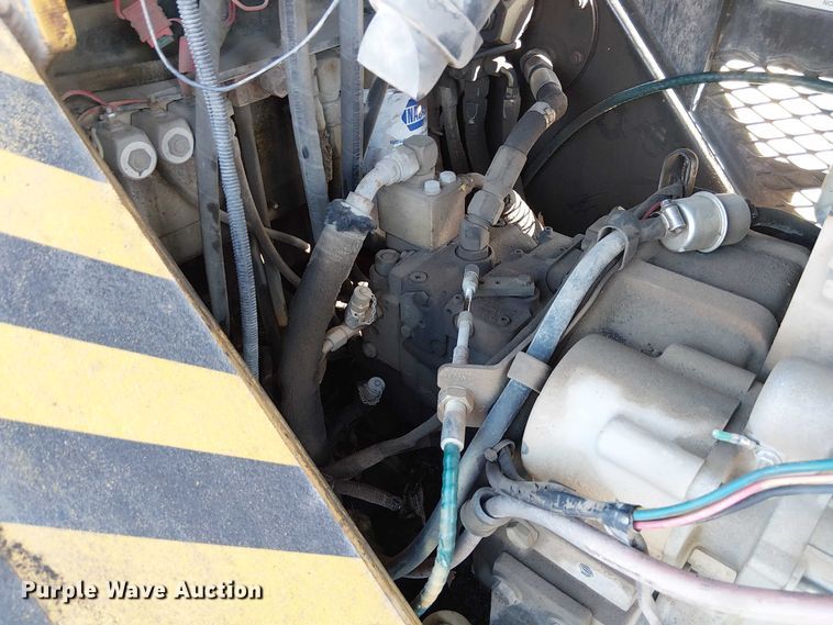 image for item FK0835 1999 Hypac C530AH pneumatic roller