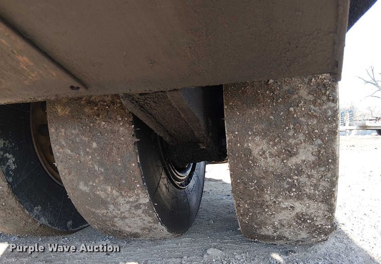 image for item FK0835 1999 Hypac C530AH pneumatic roller