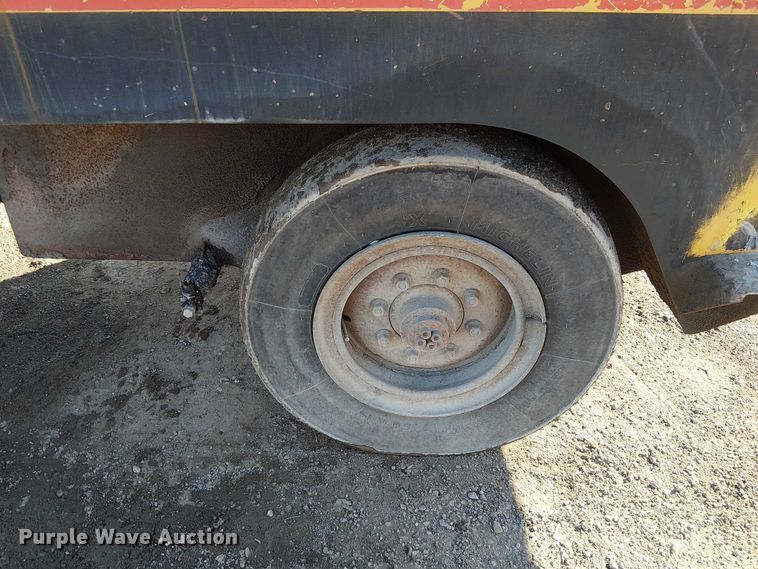 image for item FK0835 1999 Hypac C530AH pneumatic roller