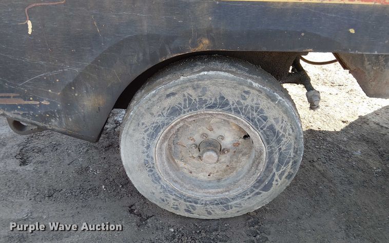 image for item FK0835 1999 Hypac C530AH pneumatic roller