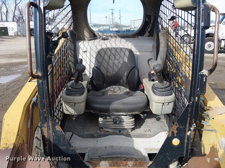 image for item FK0837 2008 Caterpillar 246C skid steer loader