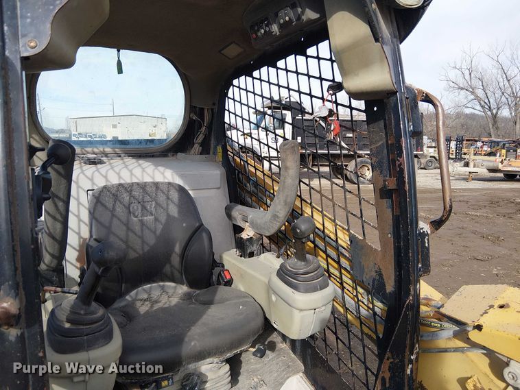 image for item FK0837 2008 Caterpillar 246C skid steer loader