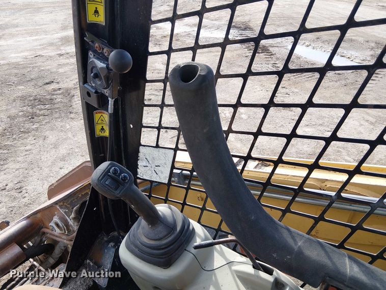 image for item FK0837 2008 Caterpillar 246C skid steer loader