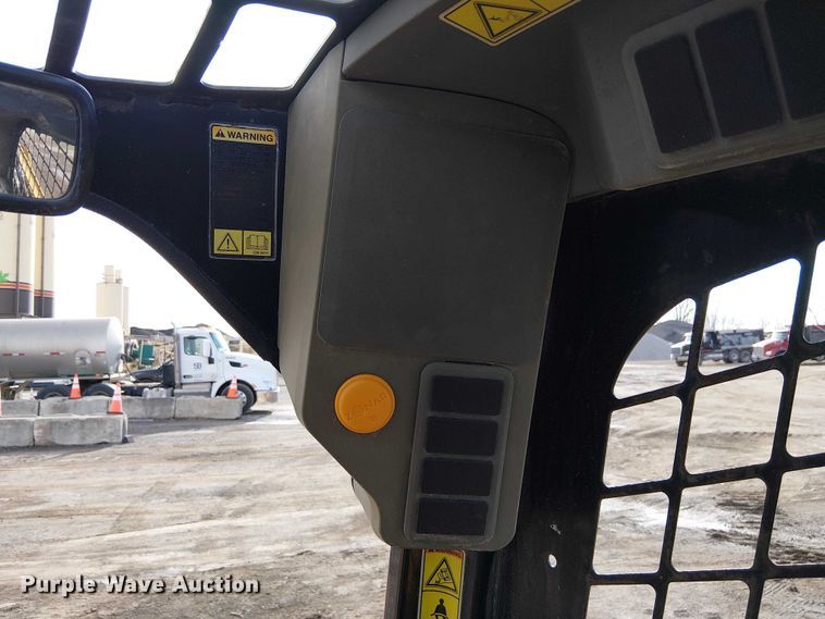 image for item FK0837 2008 Caterpillar 246C skid steer loader