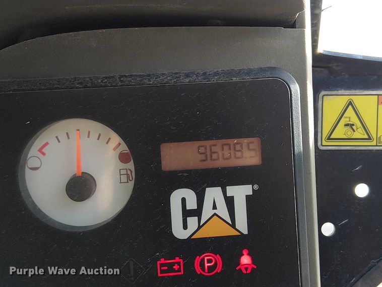 image for item FK0837 2008 Caterpillar 246C skid steer loader