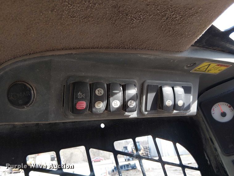 image for item FK0837 2008 Caterpillar 246C skid steer loader