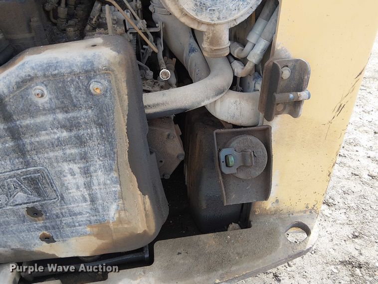 image for item FK0837 2008 Caterpillar 246C skid steer loader