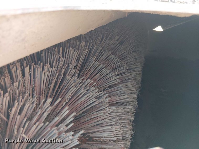 image for item FK0838 Ingersoll Rand Sweeper 72 skid steer sweeper