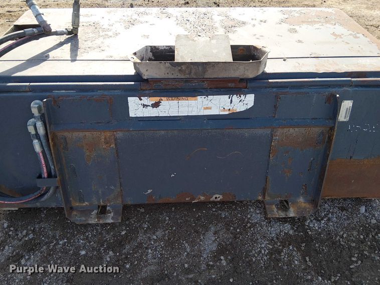 image for item FK0838 Ingersoll Rand Sweeper 72 skid steer sweeper