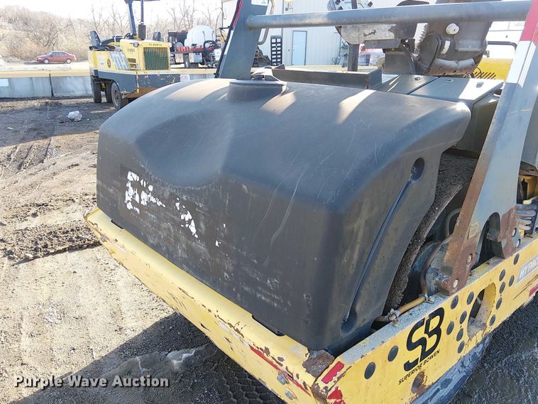 image for item FK0840 Hypac C766D double drum vibratory roller