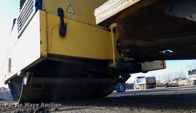 image for item FK0840 Hypac C766D double drum vibratory roller