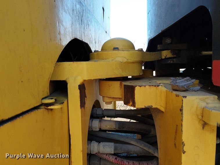 image for item FK0840 Hypac C766D double drum vibratory roller