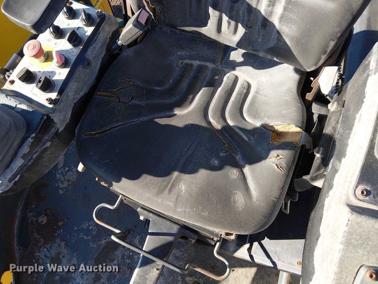 image for item FK0840 Hypac C766D double drum vibratory roller