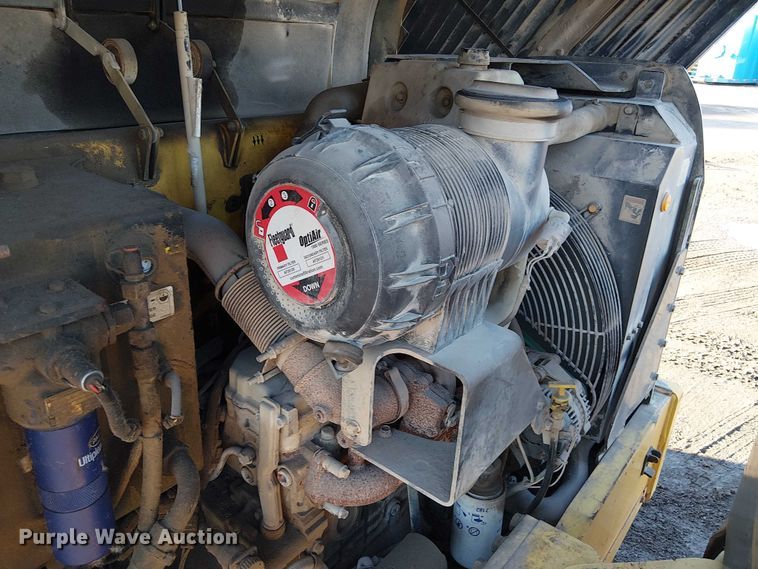 image for item FK0840 Hypac C766D double drum vibratory roller