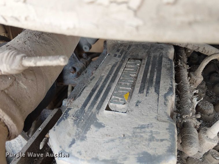 image for item FK0841 2005 Caterpillar 248B skid steer loader