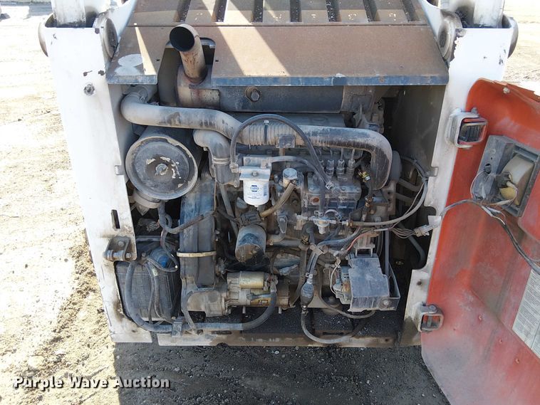 image for item FK0843 2003 Bobcat S250 skid steer loader