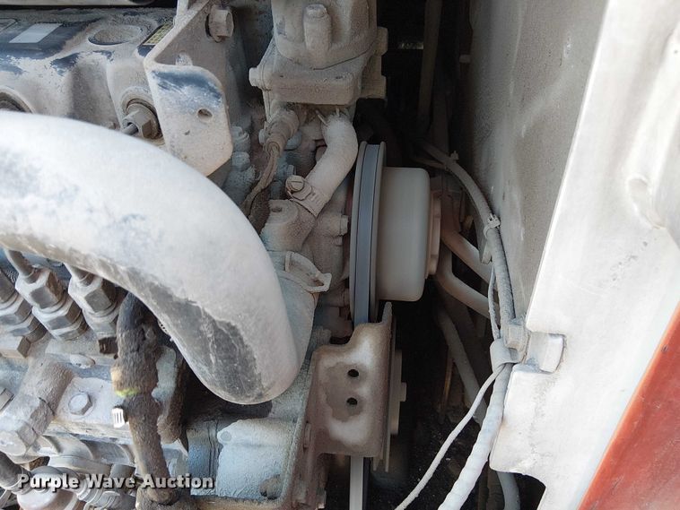 image for item FK0843 2003 Bobcat S250 skid steer loader