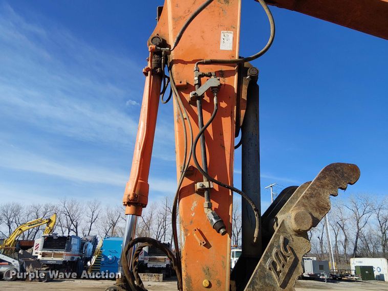 image for item FK0844 2014 Hitachi ZX135US-5N mini excavator