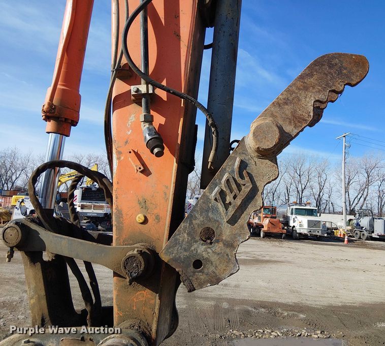 image for item FK0844 2014 Hitachi ZX135US-5N mini excavator