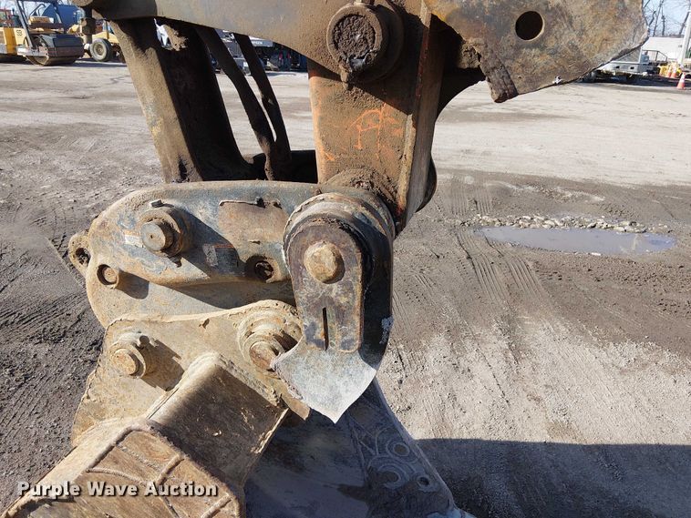 image for item FK0844 2014 Hitachi ZX135US-5N mini excavator