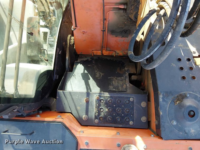 image for item FK0844 2014 Hitachi ZX135US-5N mini excavator