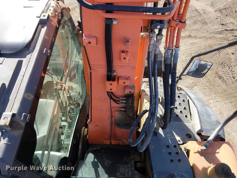 image for item FK0844 2014 Hitachi ZX135US-5N mini excavator