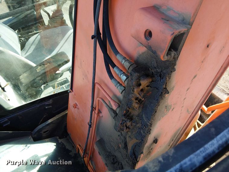 image for item FK0844 2014 Hitachi ZX135US-5N mini excavator