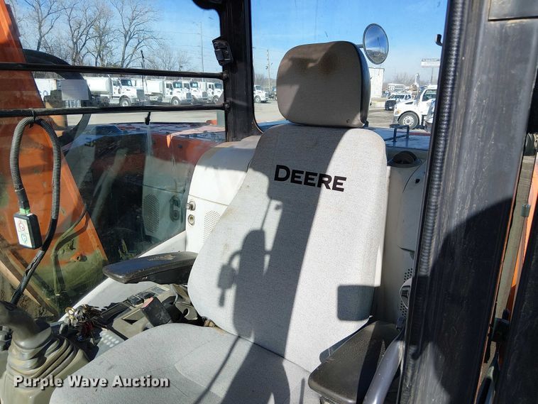 image for item FK0844 2014 Hitachi ZX135US-5N mini excavator