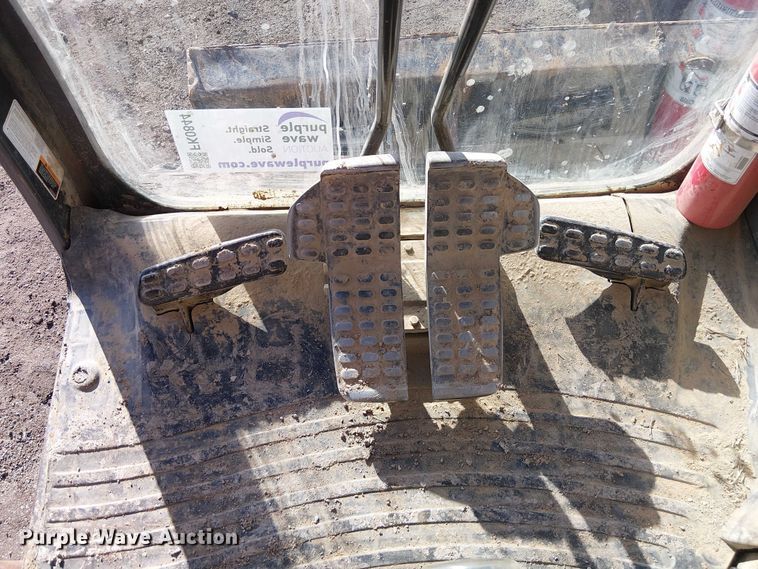 image for item FK0844 2014 Hitachi ZX135US-5N mini excavator