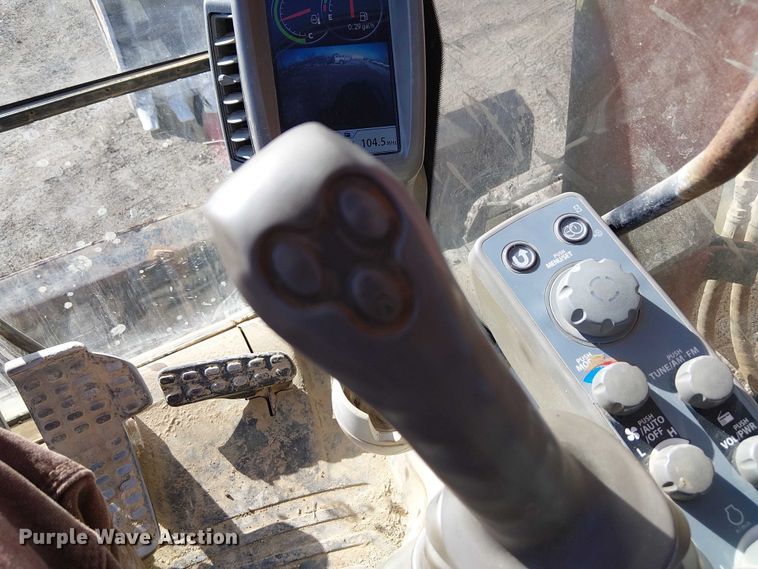 image for item FK0844 2014 Hitachi ZX135US-5N mini excavator