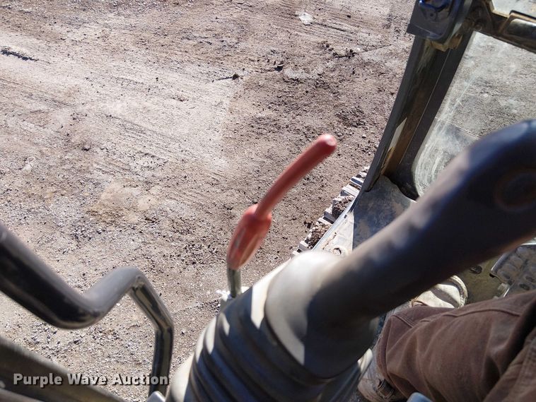 image for item FK0844 2014 Hitachi ZX135US-5N mini excavator