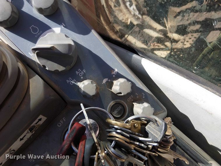 image for item FK0844 2014 Hitachi ZX135US-5N mini excavator