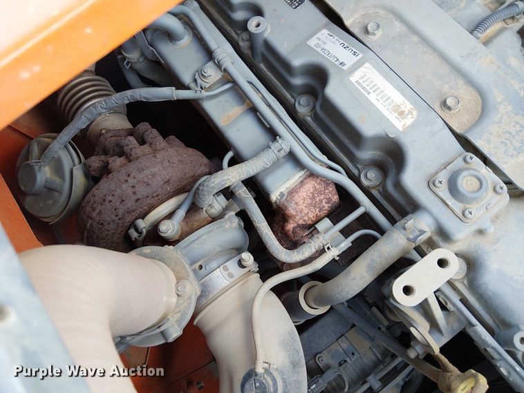 image for item FK0844 2014 Hitachi ZX135US-5N mini excavator