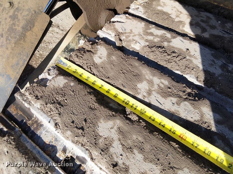 image for item FK0844 2014 Hitachi ZX135US-5N mini excavator