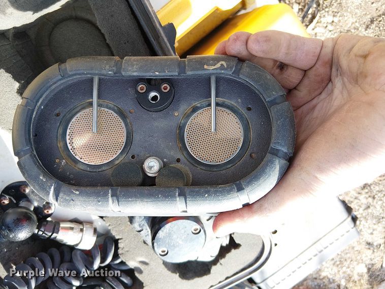 image for item FK0849 Approximately 16 grade control units