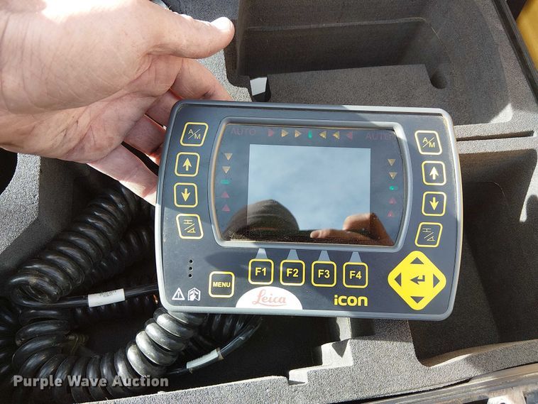 image for item FK0849 Approximately 16 grade control units